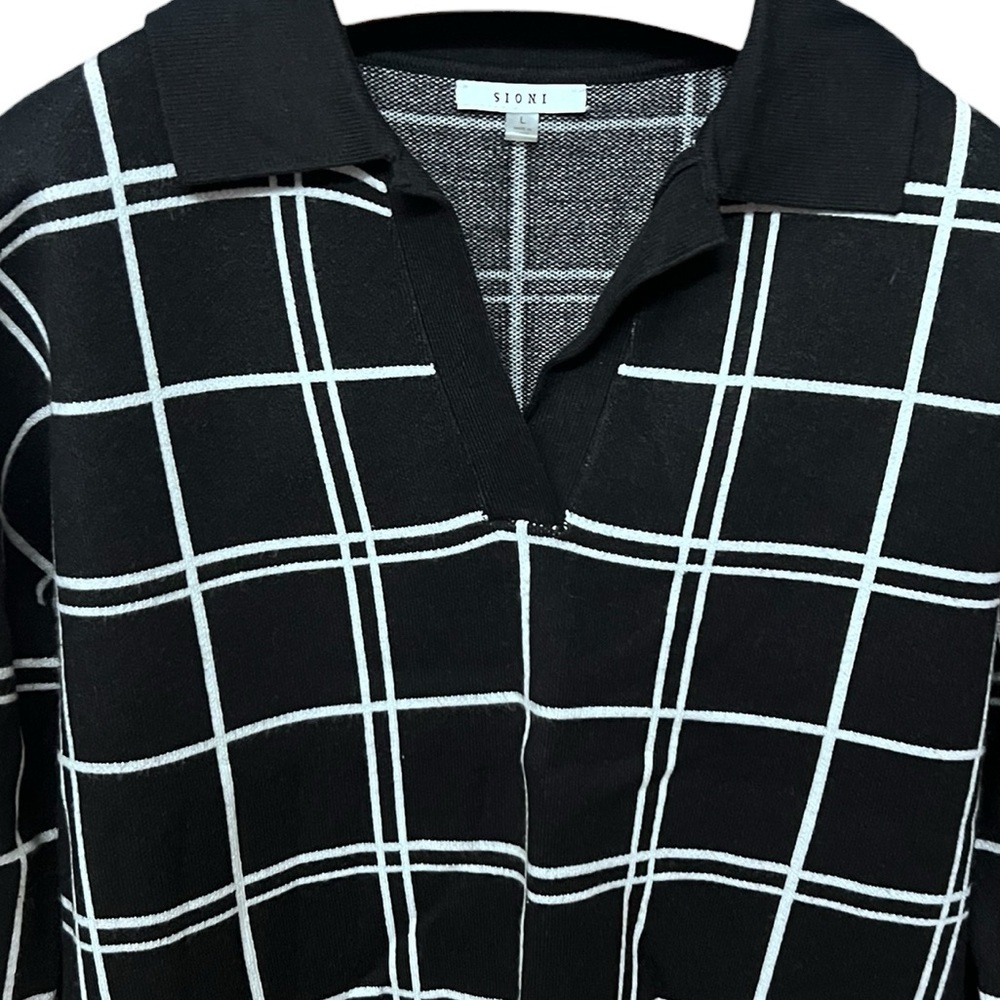 Black and White Checkered Women’s Sweater - Large - Picture 4 of 4
